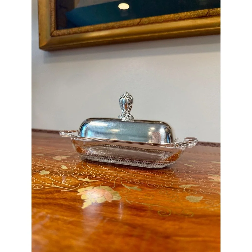 Vintage 1847 Rogers Bros Butter Dish •‎ Silverplate Lid & Pressed Glass Base